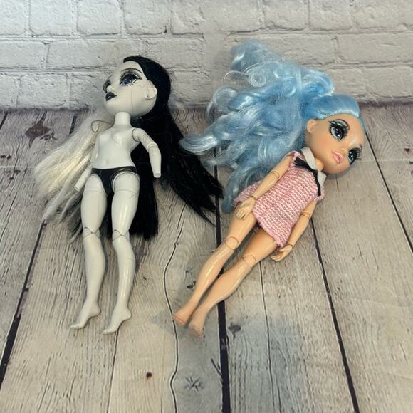 Set of 2 Rainbow High & Shadow High Dolls - Picture 4 of 4